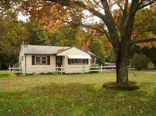 9 Clearview Dr, Stafford Springs, CT 06076