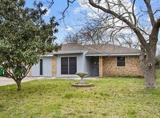 1227 Fair Dr, Angleton, TX 77515