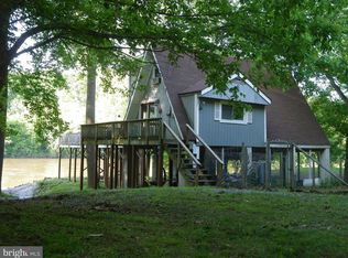 489 Riverview Shores Dr, Front Royal, VA 22630