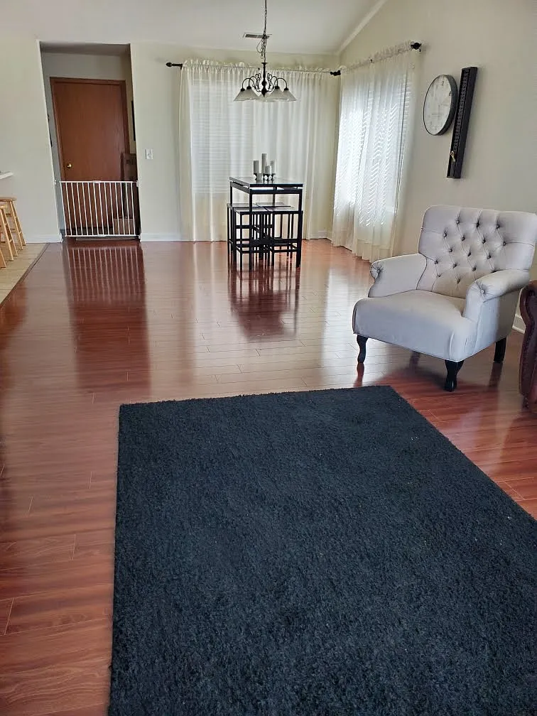 3 bed, 1800 sqft, $2,250 — Photo 4