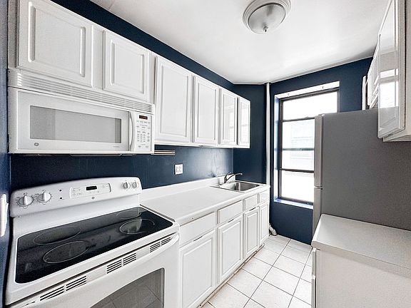 2nd image of 528 W 152nd St APT 43