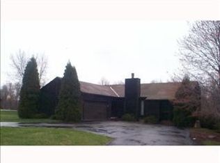 1404 Morningstar Dr, Aliquippa, PA 15001