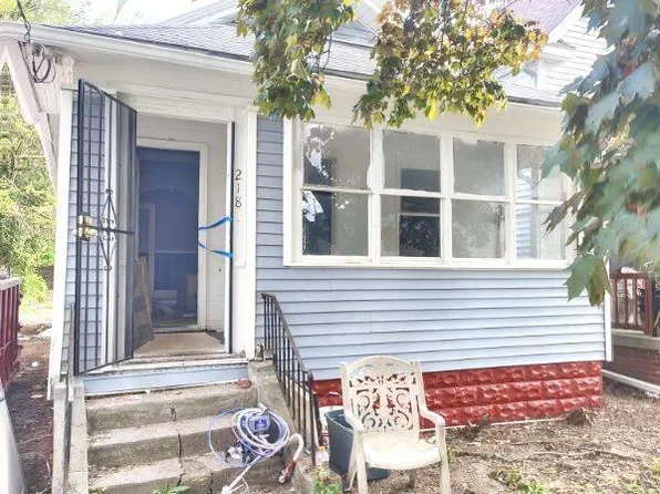 218 Dexter St, Toledo, OH 43608