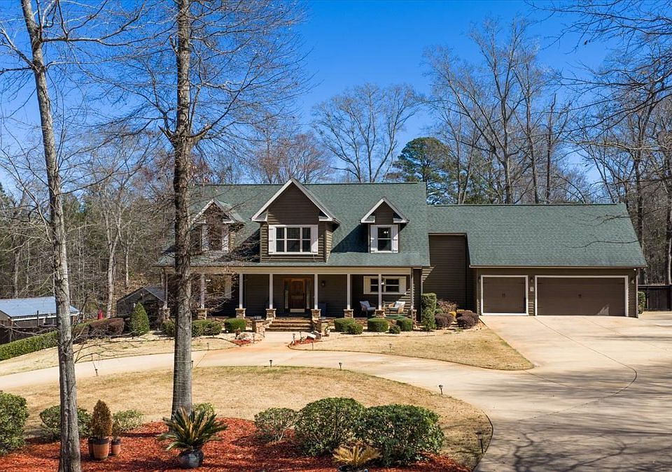 1st image of 306 Thomson St