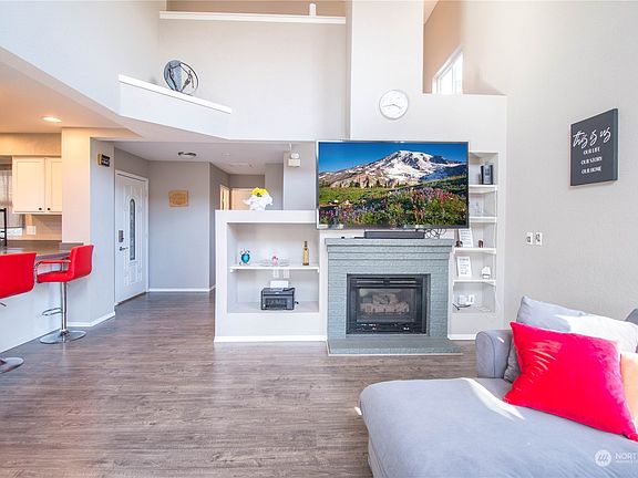 3rd image of 5509 Cricket Lane SE