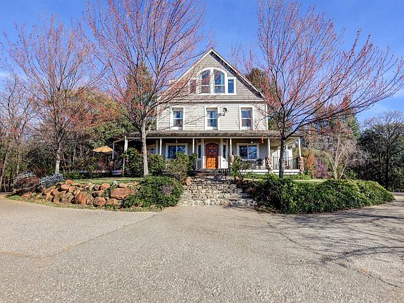 5th image of 1300 Sierra Oak Ln
