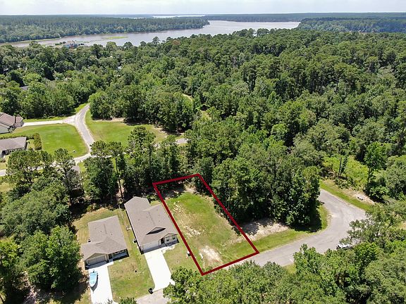 3rd image of 41 Firewood Rd