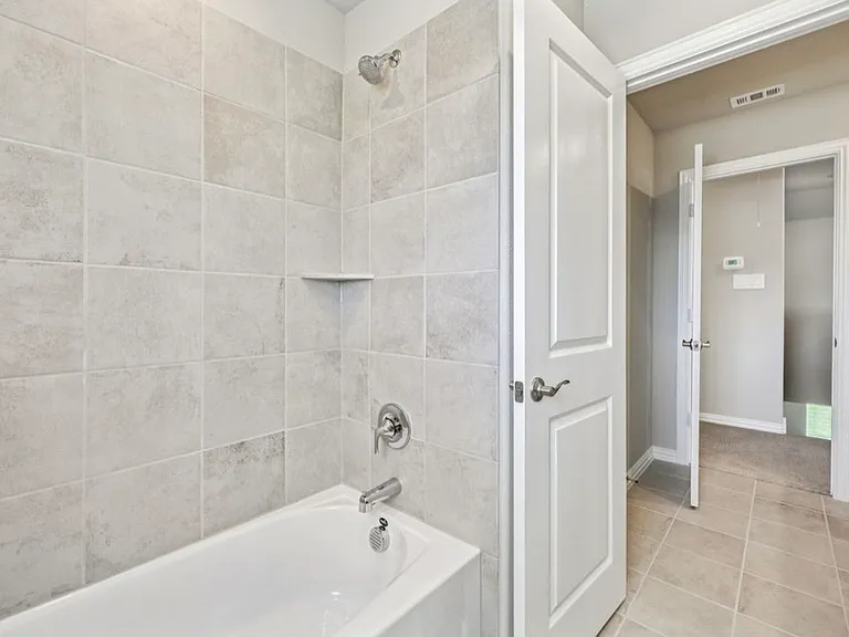 Copperwood Dr — Photo 25