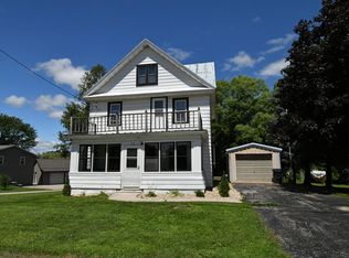 150 Main St, Kingston, WI 53939