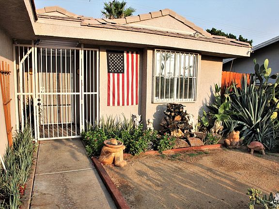 4th image of 52865 Avenida Navarro