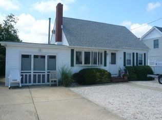 51 Jeffrey Dr, Manahawkin, NJ 08050