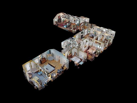 3rd image of 204 McCollum Dr