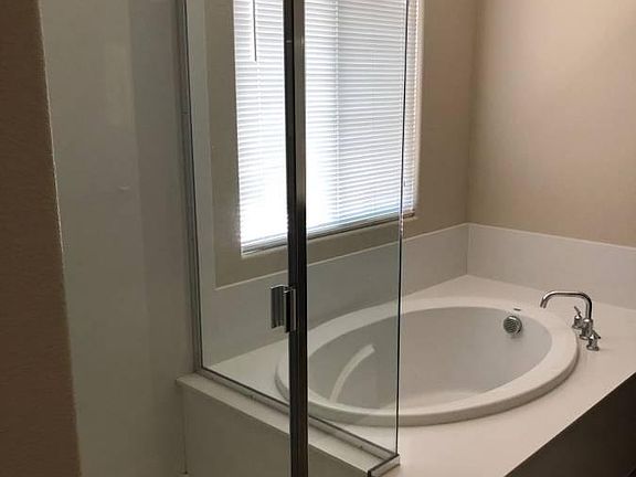 5th image of 4019 Gloster Way