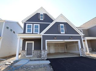 5743 Valleydale Rd, Powell, OH 43065