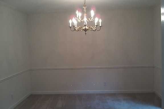 4th image of 3007 Charolais Dr