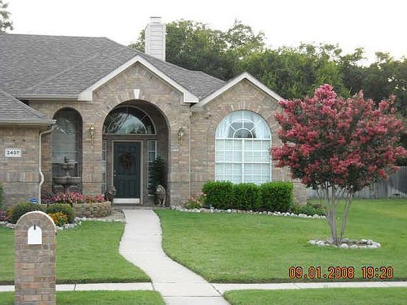 2nd image of 2407 Kenilworth Dr