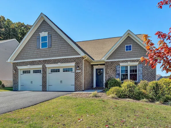 2570 Woods Meadow Ln, Salem, VA 24153