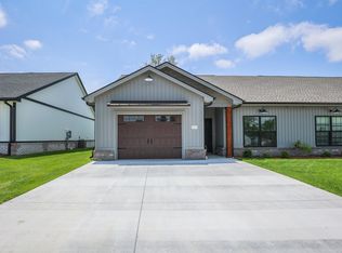 809 Violet Ct, Paducah, KY 42001