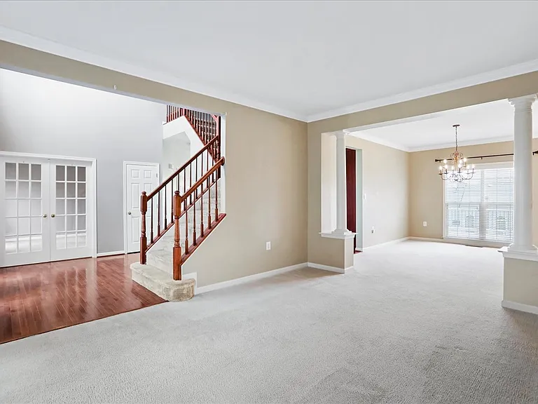 319 Morlyn Dr — Photo 23