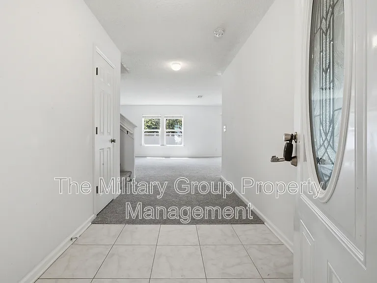 391 Hepburn Rd — Photo 3