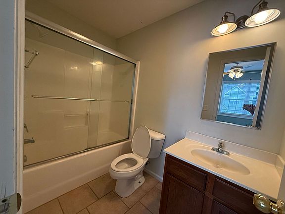 5th image of 128 Cornerstone Pl