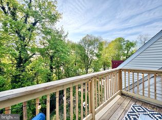 202 River Ct, Fieldsboro, NJ 08505
