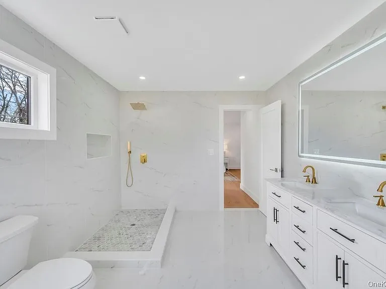 126 Rim Ln — Photo 15