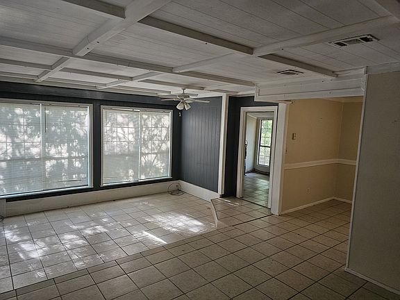 2nd image of 4655 Poinciana Dr