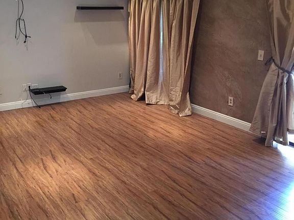 4th image of 2360 Archwood Ln Unit 43