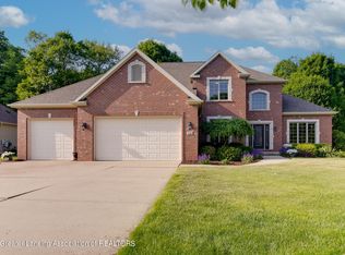 4300 Chancellor Dr, Dewitt, MI 48820