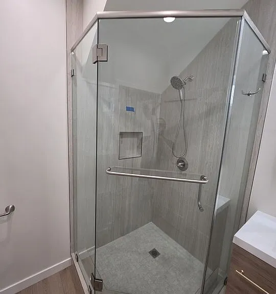 6748 Ben Ave — Photo 25