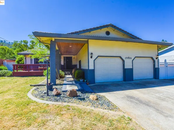 17455 Livermore Ct, Soulsbyville, CA 95372