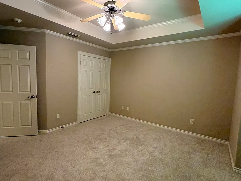 5706 Andover Dr — Photo 23