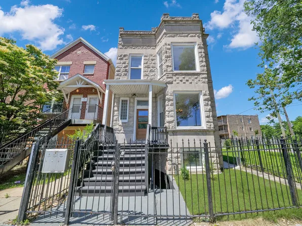 122 S Sacramento Blvd, Chicago, IL 60612