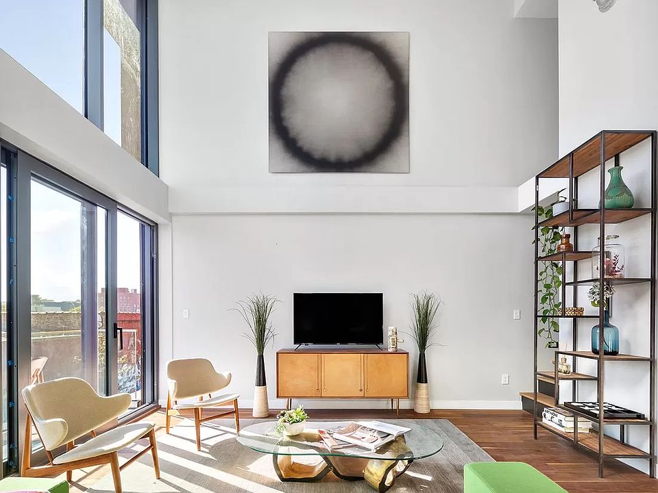 2nd image of 480 Degraw St #3B