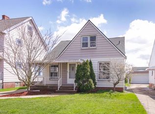 3401 Hearthstone Rd, Parma, OH 44134