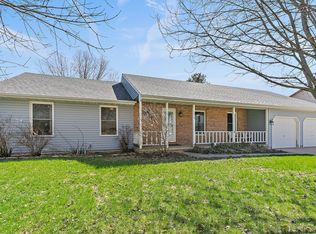 1310 Larson St, Sycamore, IL 60178