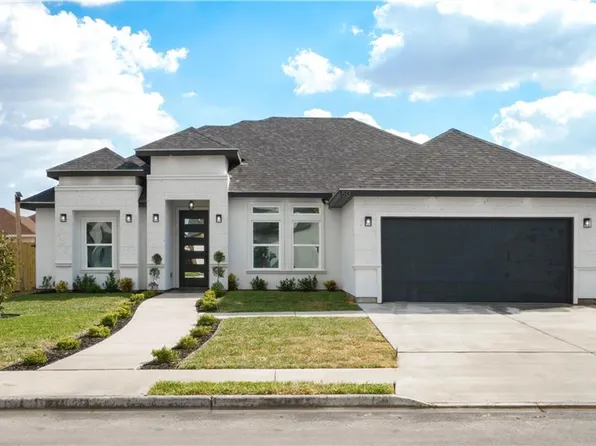513 Country Club Dr, Alamo, TX 78516