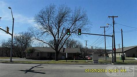 2nd image of 1600 Americana Blvd