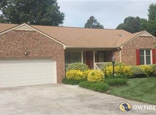 106 Gardenville Dr, Yorktown, VA 23693