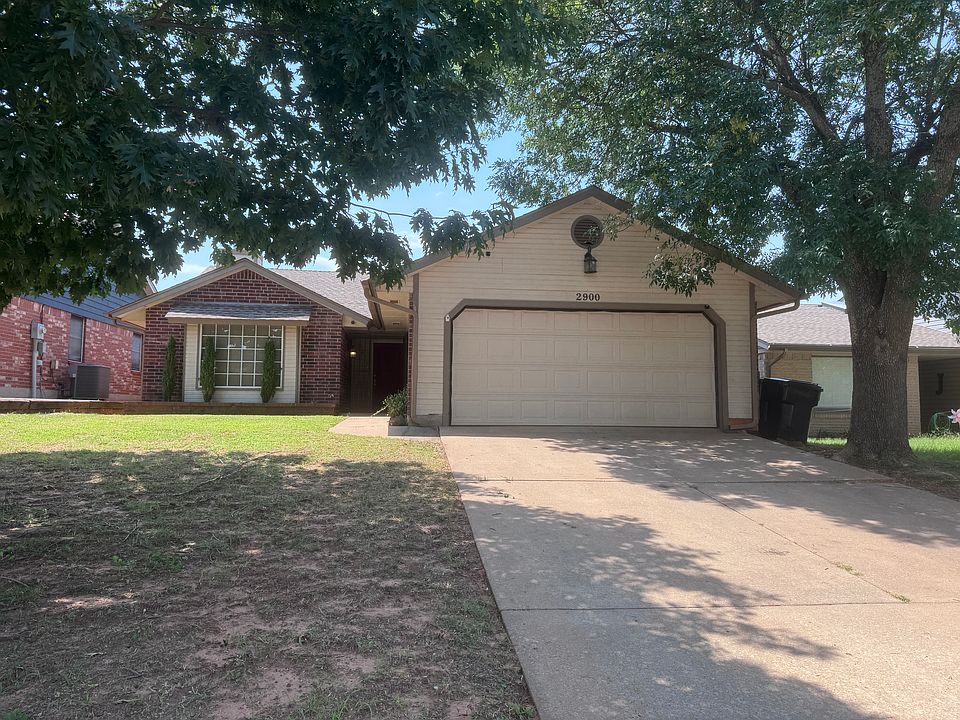 1st image of 2900 Green Canyon Dr