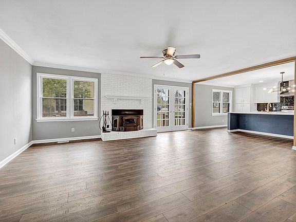 4th image of 809 Wotan Rd