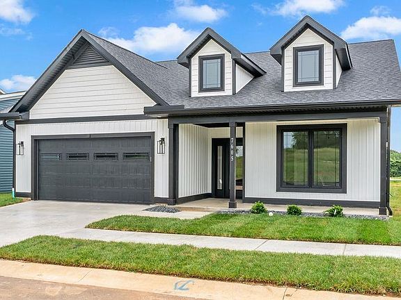 2nd image of 7605 W Julia Dr