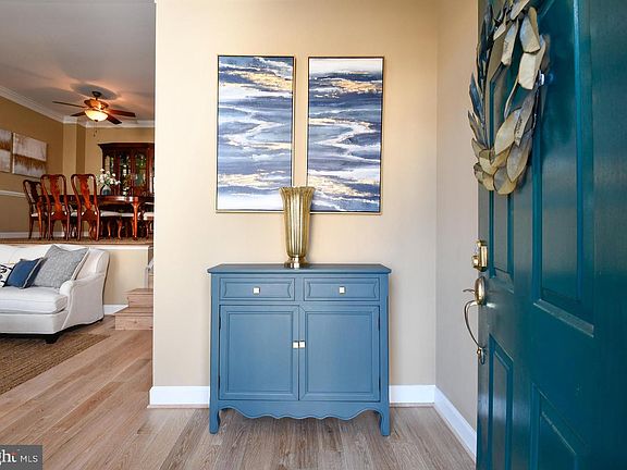 4th image of 709 Belmont Bay Dr