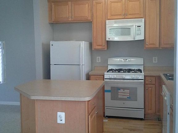 3rd image of 21197 McFadden Sq Unit 102