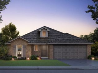 10472 Turtle Back Dr, Midwest City, OK 73130
