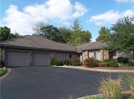 1st image of 65 Dogwood Dr