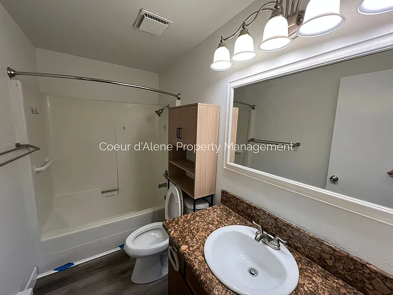 14872 N Ohio St — Photo 11