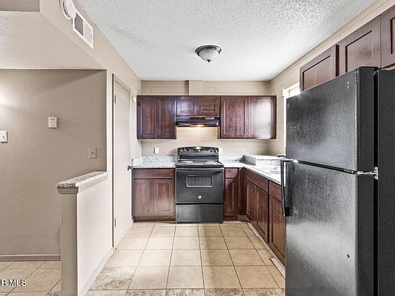 3rd image of 3704 Keltner Ave #9
