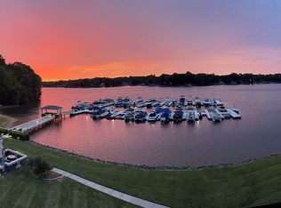 2135 Regatta Ln UNIT 313, Denver, NC 28037